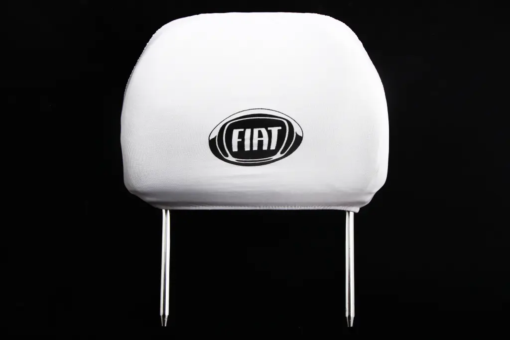 чехлы на подголовники белые Fiat. Photo 2