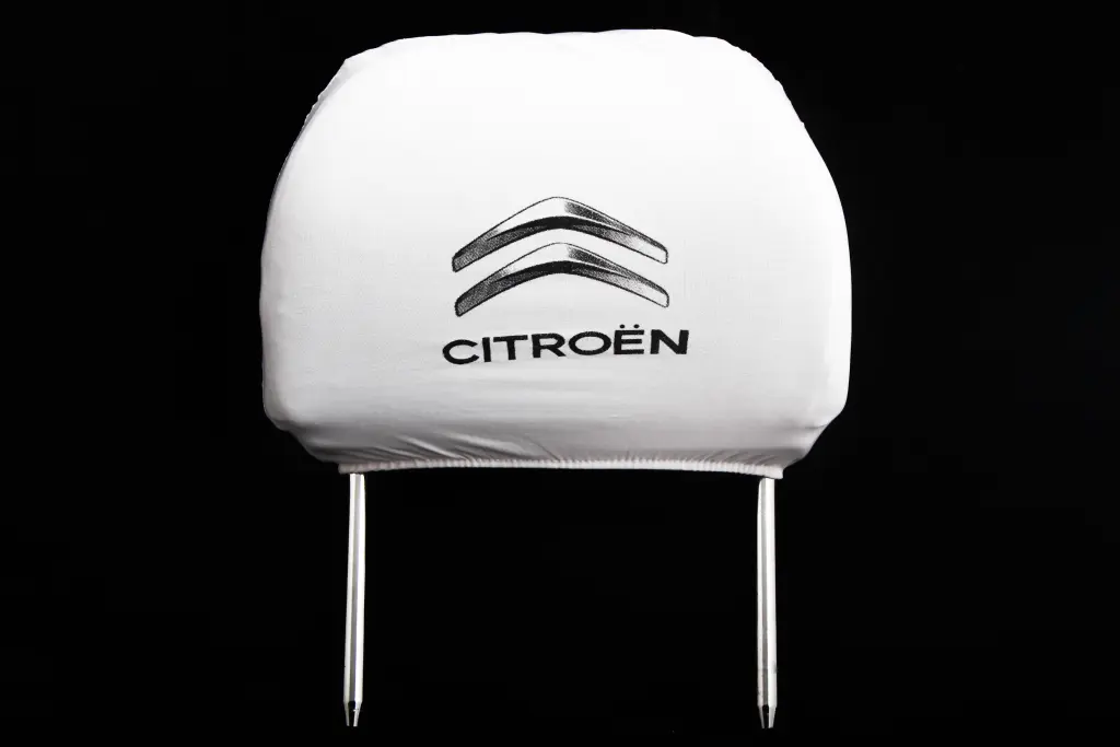 чехлы на подголовники белые Citroen. Photo 2