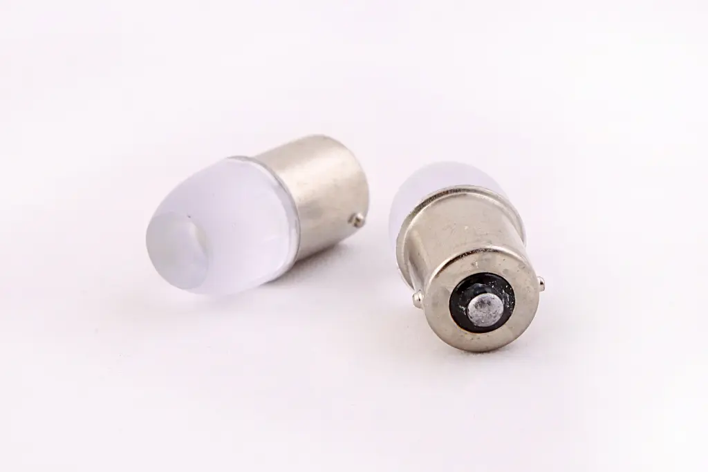 лампа диодная 12В T25 3-SMD 1206 стекло круг 