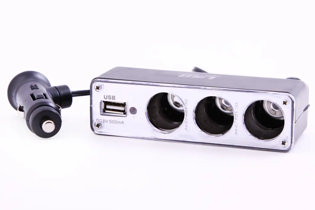 разветвитель в прикуриватель 1-3 + 1USB с удлинит. 0.5A 