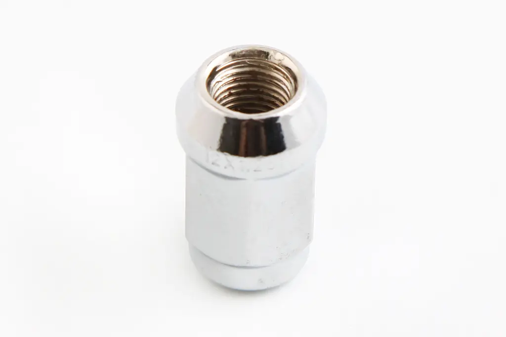 гайка колеса 2121 М12*35*1.25 хром. закрита ключ на 19 