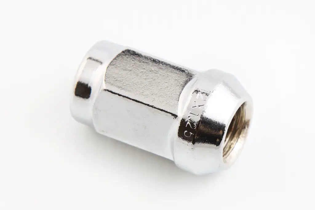 гайка колеса 2121 М12*35*1.25 хром. закрита ключ на 19 