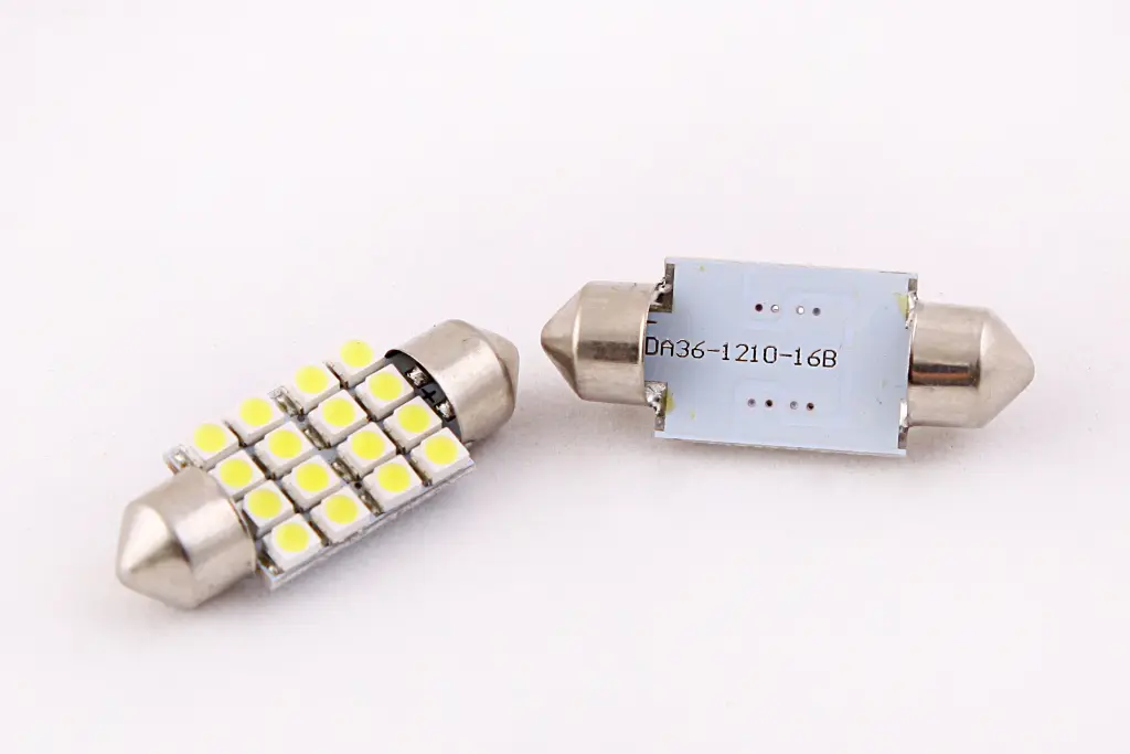 лампа диодная 12В салона 36мм 16-SMD 2835 