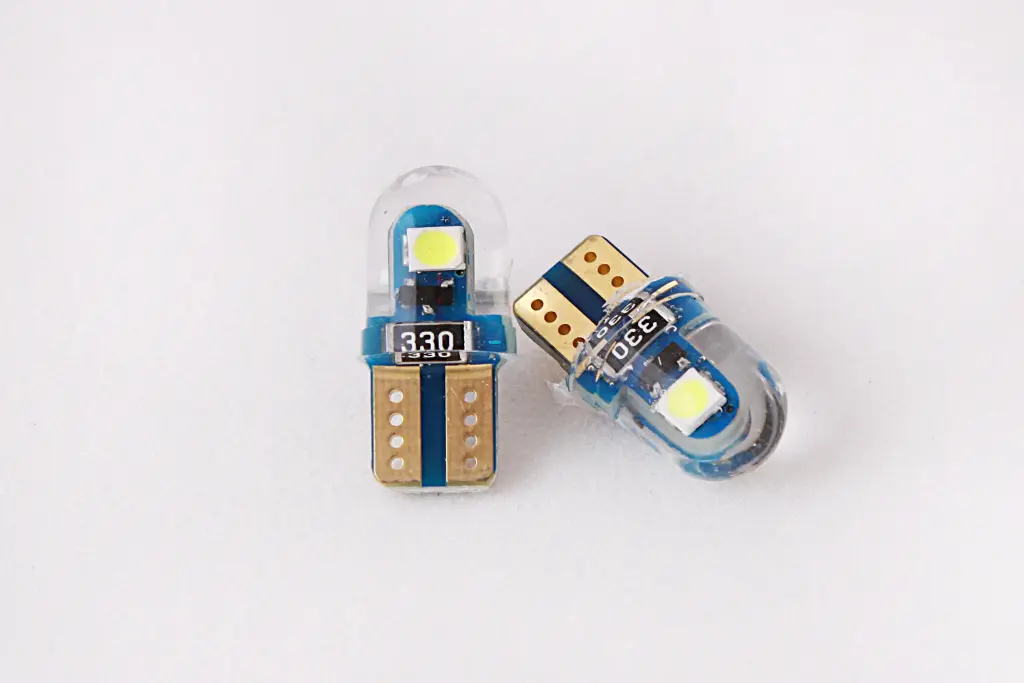 лампа диодная 12В безцок. T10 2-SMD 3030 силикон 