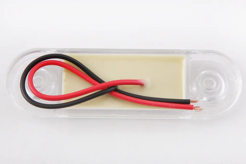фонарь габаритный 85*25мм 9-SMD белый