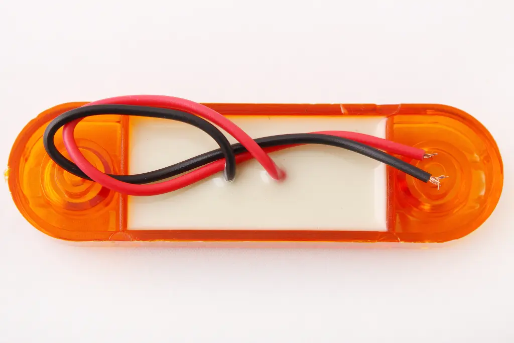 фонарь габаритный 85*25мм 9-SMD оранж.