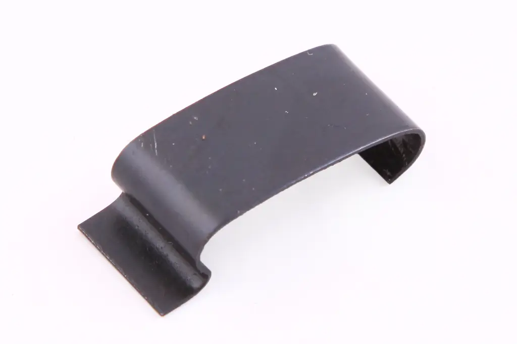 защелка корпуса отопителя 2108 