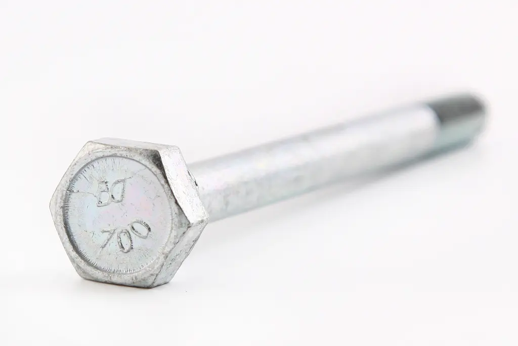 болт M 8*110 генератора 2110 
