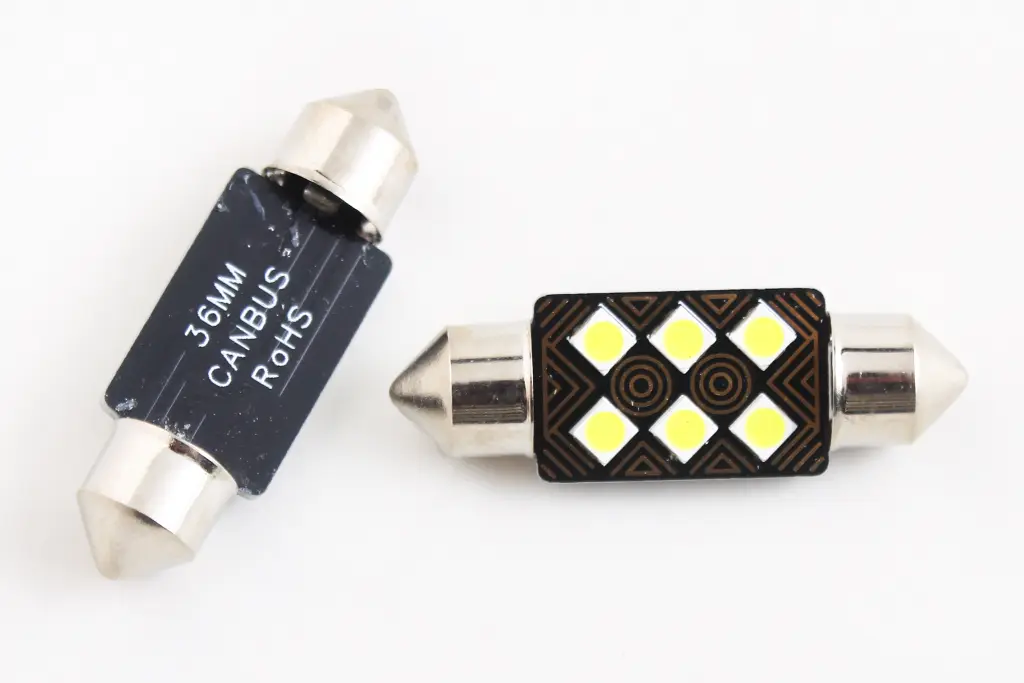 лампа діодна 12В салону 36мм 6-SMD 3030 CAN 