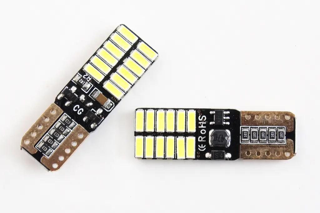 лампа диодная 12В безцок. T10 24-SMD 4014 CAN 