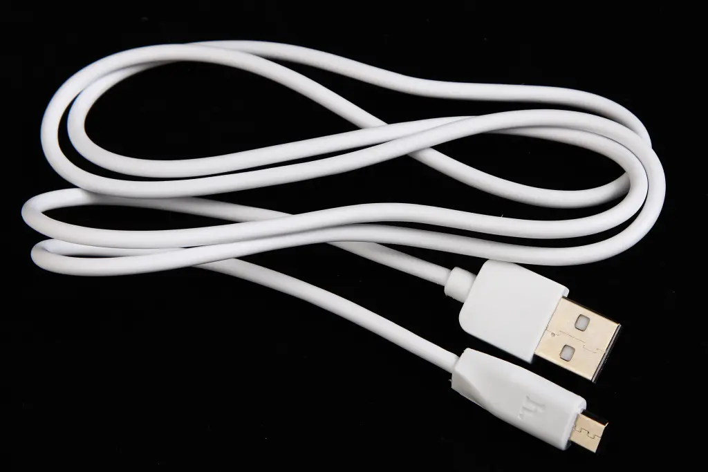 кабель USB - microUSB 2.4A 1.0м 