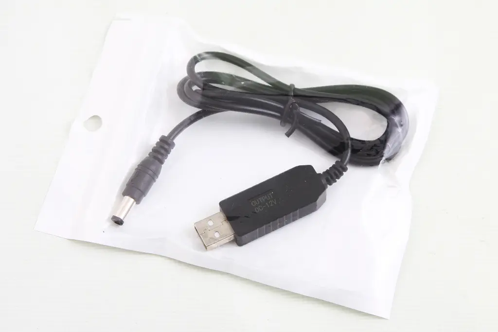 кабель для WiFi роутера USB - DC 5В - 12В 0.9м *Blackout*