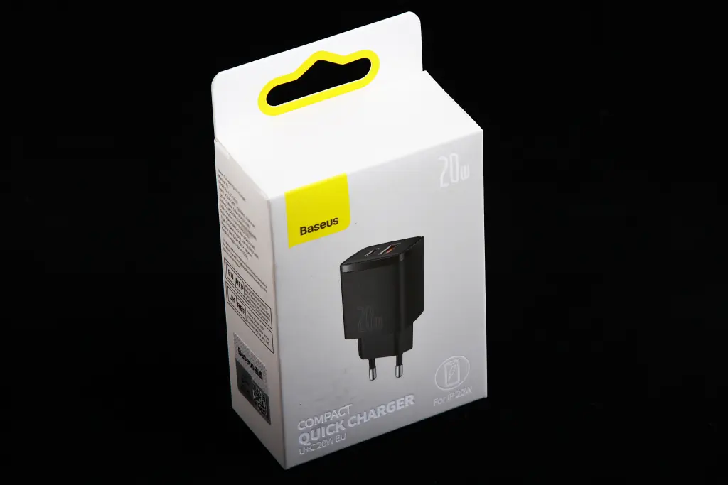 зарядка 220В 1USB/1Type-C QC 20 Вт 