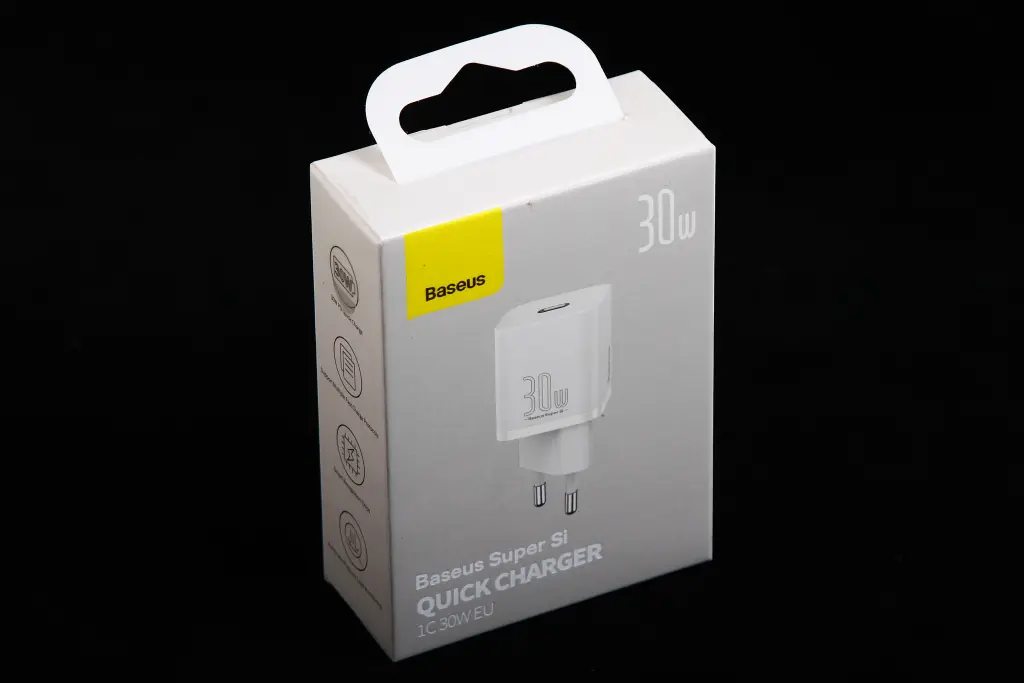 зарядка 220В 1Type-C QC 30 Вт 
