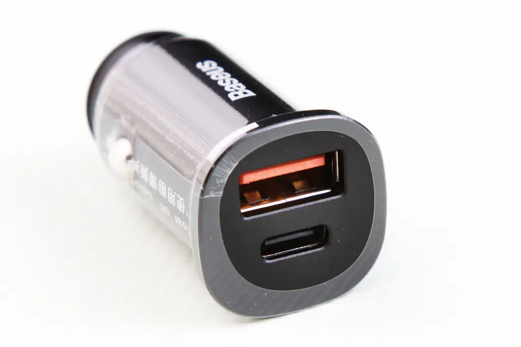 зарядка в прикурювач 1USB/1Type-C QC 30Вт 