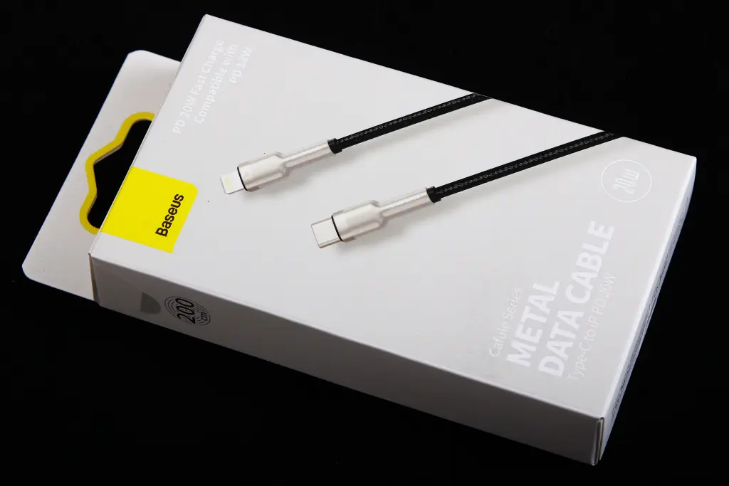 кабель Type-C - iPhone 20 Вт 2.0м 