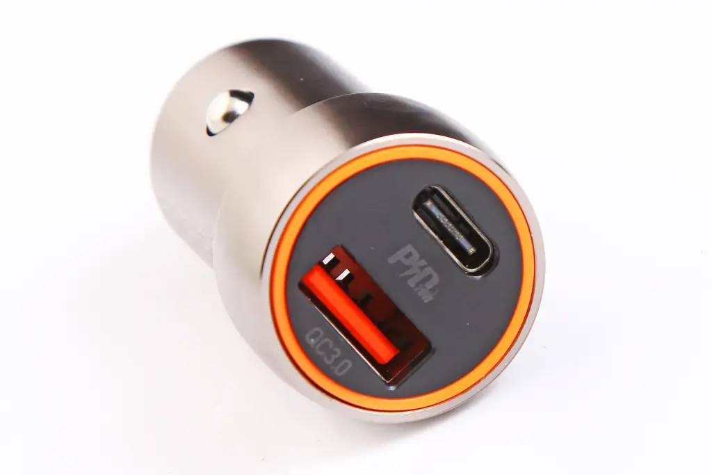 зарядка в прикуриватель 1USB/1Type-C QC 20Вт 