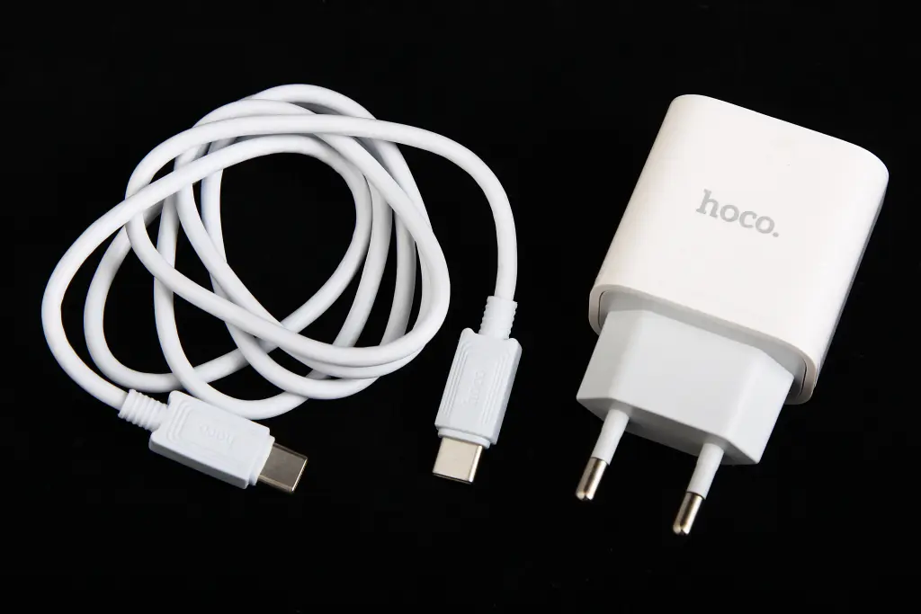 зарядка 220В 1USB/1Type-C QC 20 Вт 