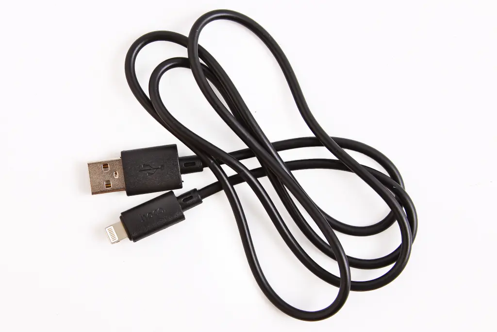 кабель USB - iPhone 2.4A 1.0м 