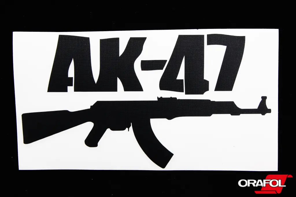 наклейка плотер АК-47 чорна 8*15см