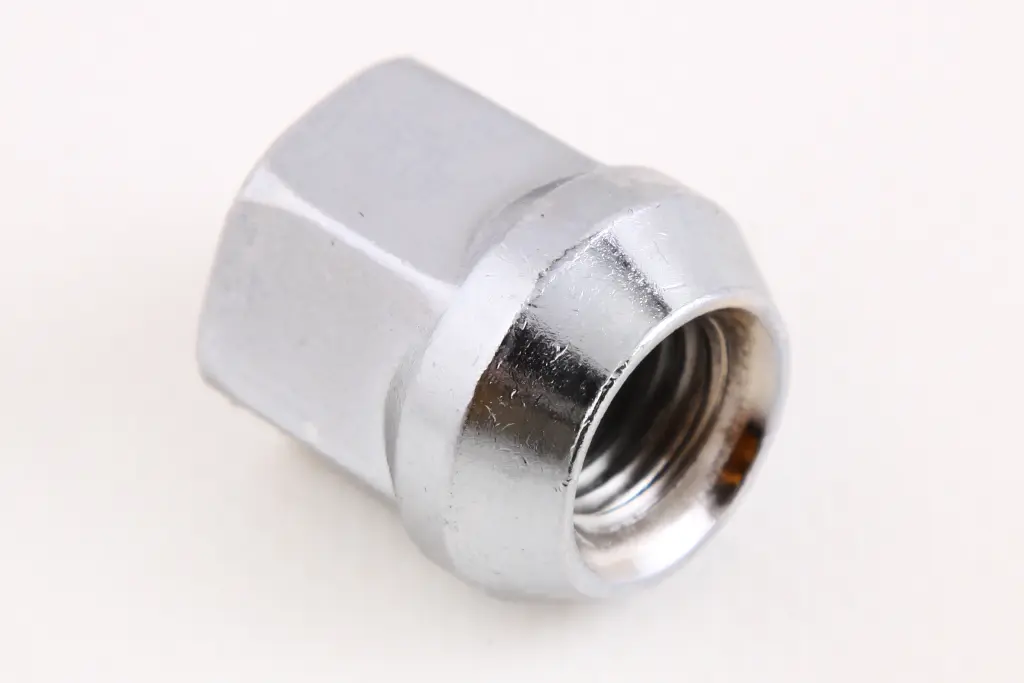 гайка колеса Aveo М12*22*1.5 хром. ключ на 19 