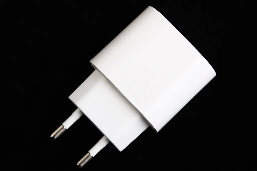 зарядка 220В 1USB QC 18 Вт 