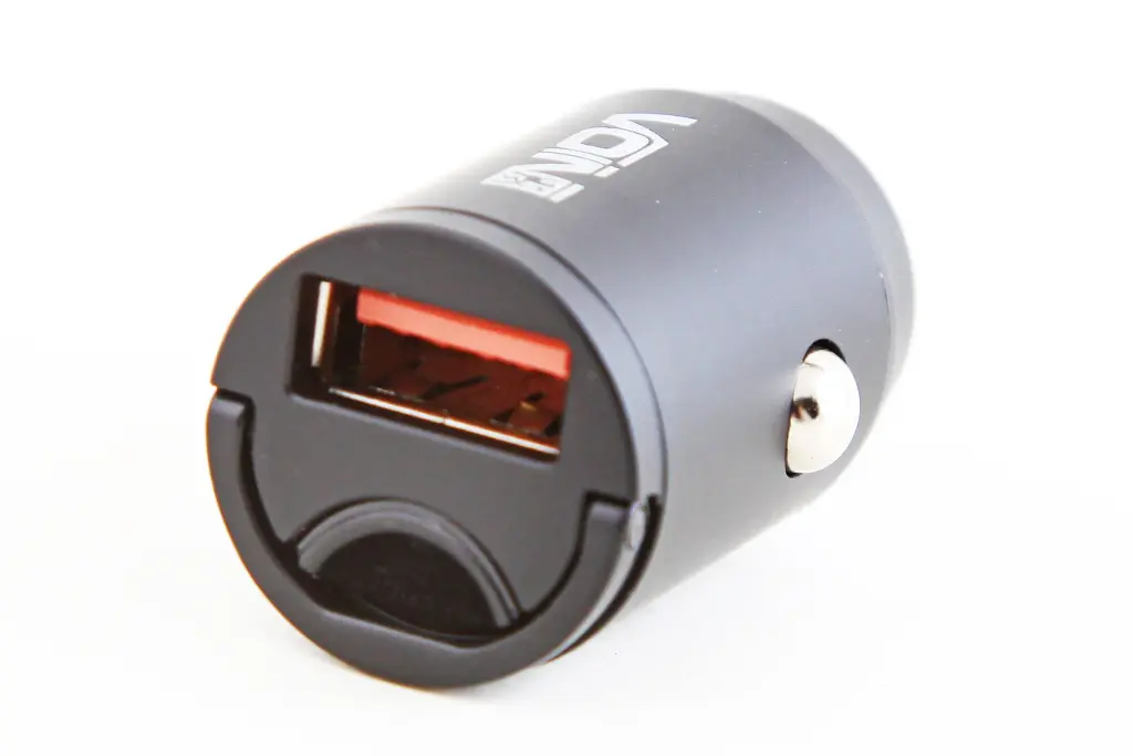 зарядка в прикурювач 1USB QC 30Вт 