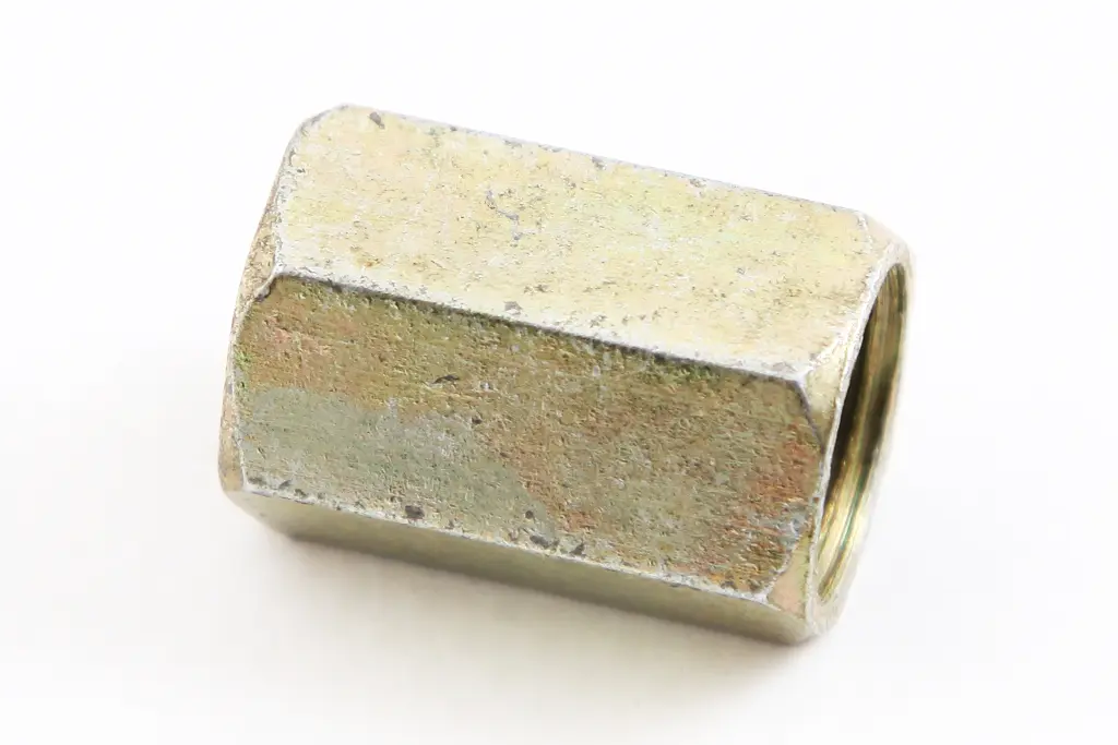 переходник тормозных трубок с внутр. резьбой М12*1.0 на внутр. М10*1.0 