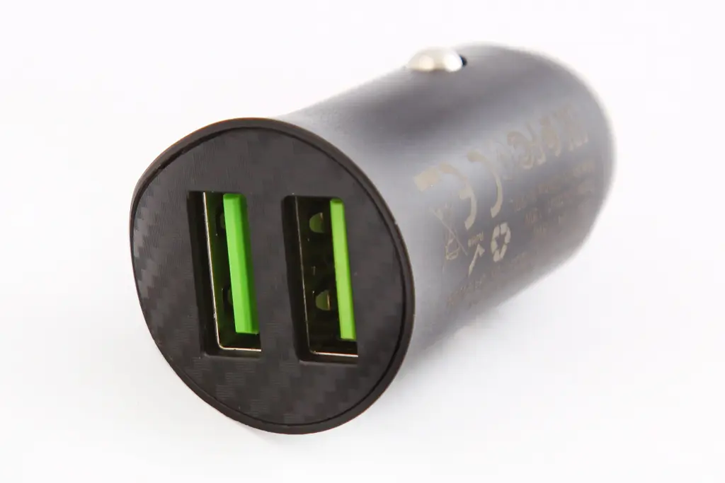 зарядка в прикуриватель 2USB QC 18Вт 